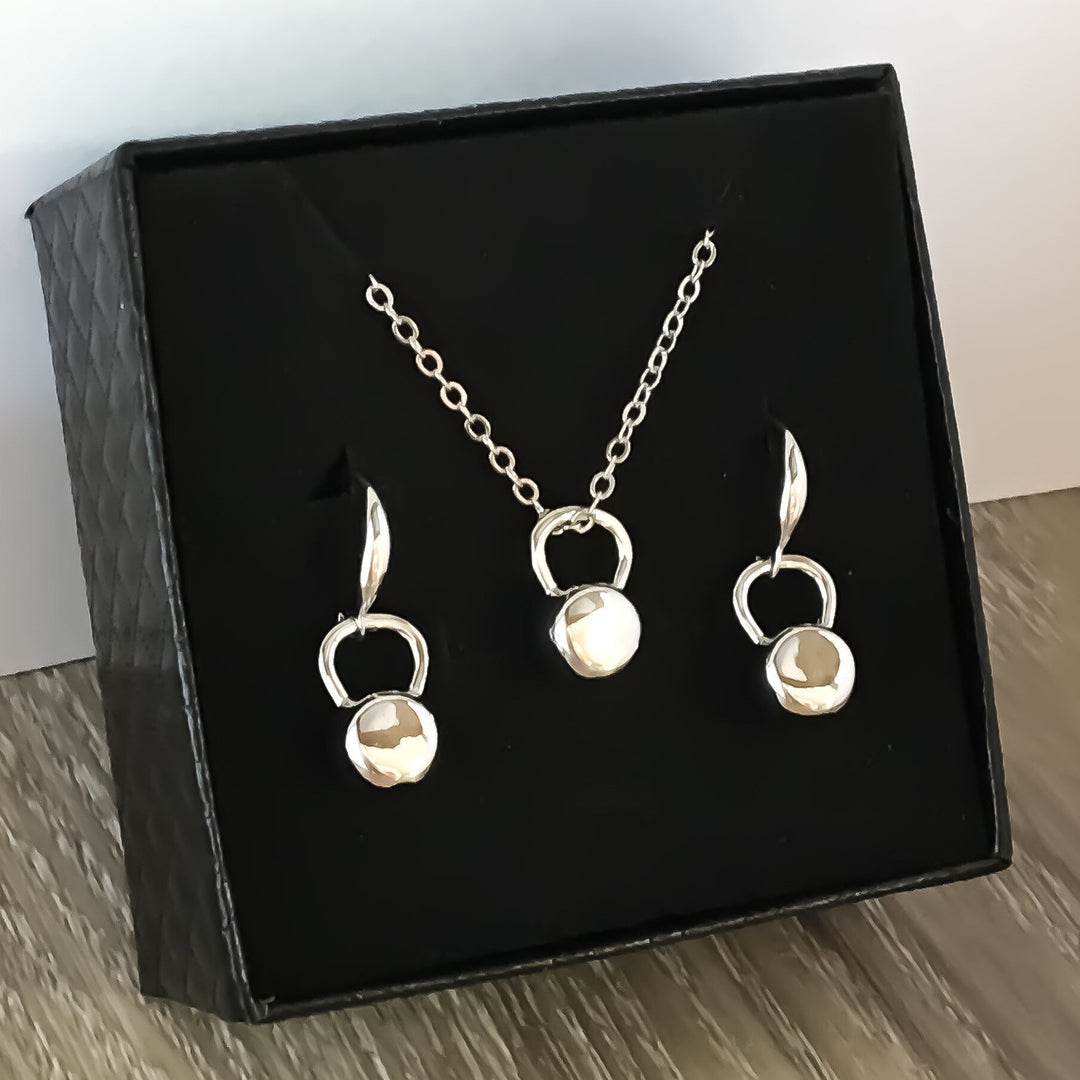 Kettlebell Earrings, Dainty Fitness Earrings, Tiny Gold Kettlebell Charm Jewelry, Weightlifting Gift, Fitness Trainer Gift, Crossfit Jewelry