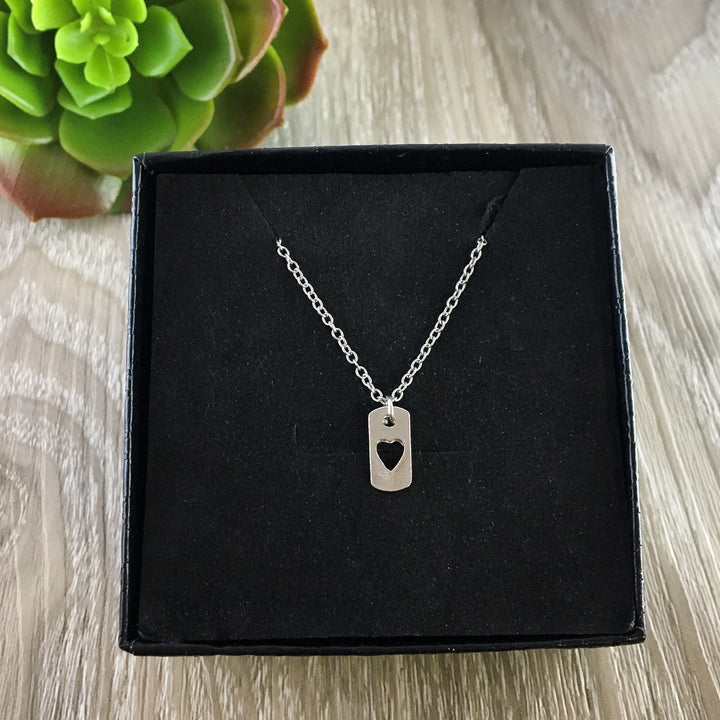 Daughter Gift, Tiny Heart Dog Tag Necklace, Stepdaughter Necklace, Dainty Heart Jewelry, Mother Daughter Necklace, Daughter Gift from Mom