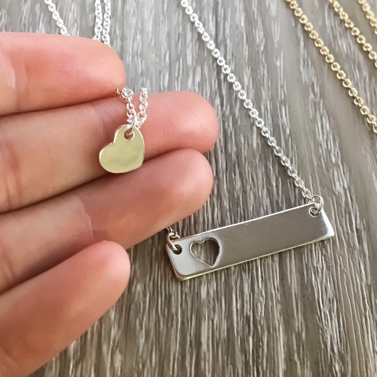 Hearts Necklace Set for 2, Dainty Necklaces, Mother Daughter Necklace Set, Friends Friends Gift, Minimal Heart Jewelry, Gift for Daughter