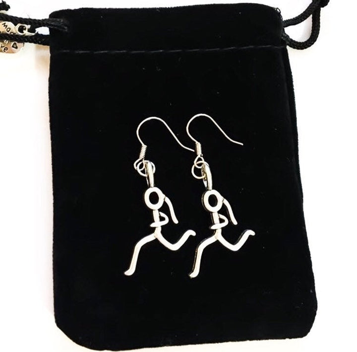 Boucles d'oreilles « Running Girl », cadeau pour coureuse, breloques marathon, course de 5 km, course de 10 km, boucles d'oreilles fitness, cadeau pour elle, cadeau running, bijoux fitness