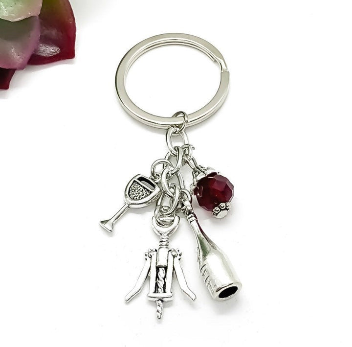 Porte-clés vin, Breloque vin rouge, Porte-clés domaine viticole, Breloque bouteille de vin, Cadeau pour elle, Cadeau pour amateur de vin, Cadeau pour une amie, Cadeau Père Noël secret
