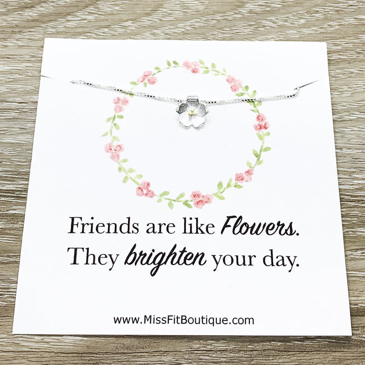 Daisy Necklace, Tiny White Flower Jewelry, Friendship Necklace, Floral Jewelry, Nature Gifts, Best Friend Gift, Necklace with Meaning