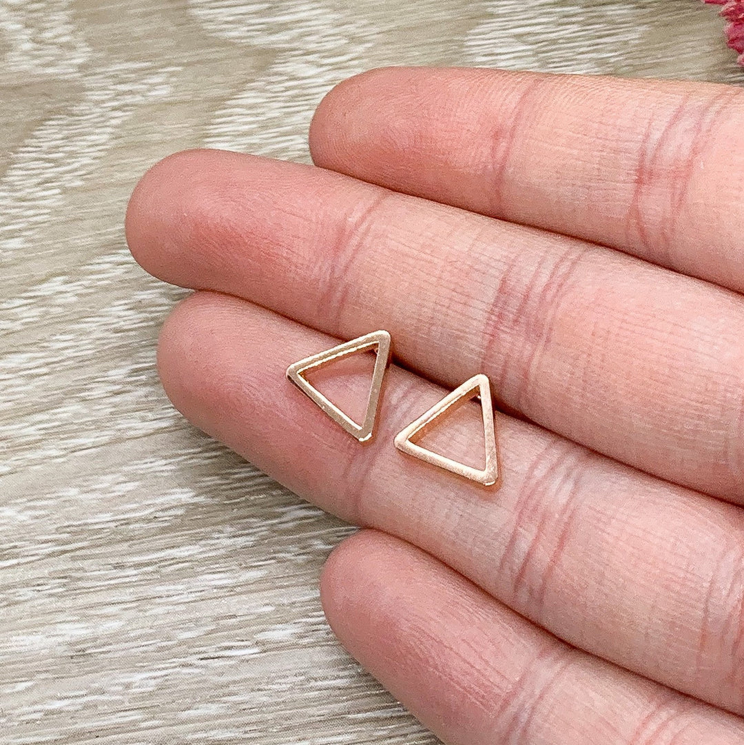 Tiny Triangle Stud Earrings, Dainty Geometric Jewelry, Minimalist Earrings, Triangle Jewelry, Everyday Earrings, Thinking of You, Birthday