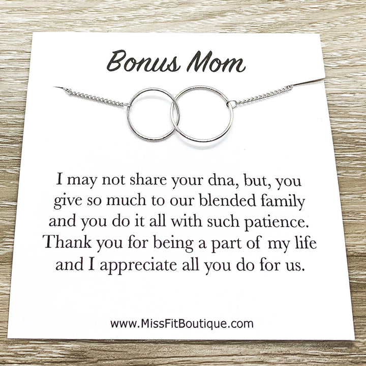 Bonus Mom Gift, Interlocking Circles Necklace, Circular Pendant, Linked Circles Necklace, Unbiological Mother Gift, Mother of the Groom
