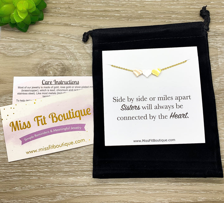 Bonus Mom Gift, Interlocking Circles Necklace, Circular Pendant, Linked Circles Necklace, Unbiological Mother Gift, Mother of the Groom