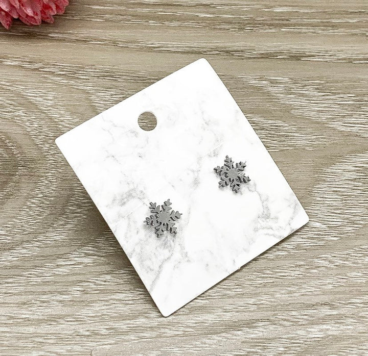 Dainty Snowflake Stud Earrings, Canada Earrings, Winter Wedding Bridal Jewelry, Winter Themed Jewelry, Christmas Gift, Stocking Filler