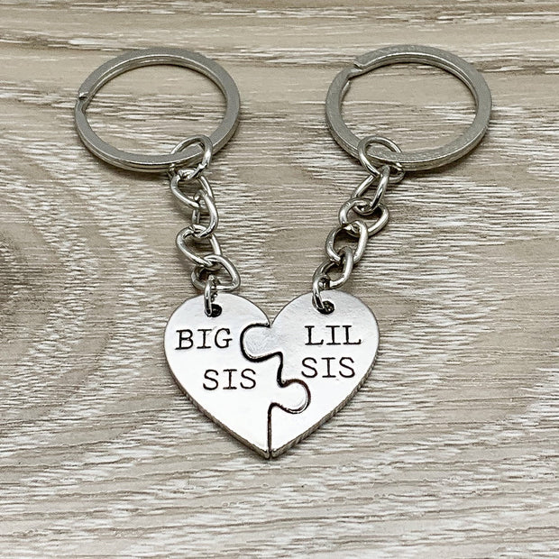 Big Sis Lil Sis Split Heart Charms, Keychain Set for 2, Shareable Gifts, Matching Keychains, Gift for Her, Uplifting Gifts