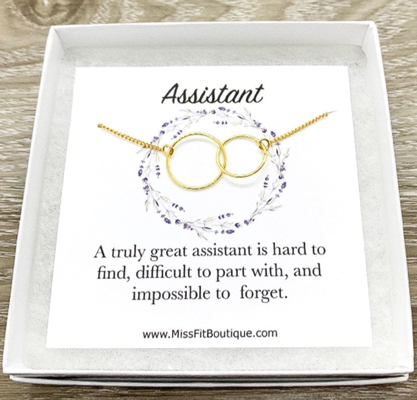 Truly Great Assistant Gift, Interlocking Circles Necklace, Circular Pendant, Linked Circles Necklace, Thank You Gift for Assistant, Thanks
