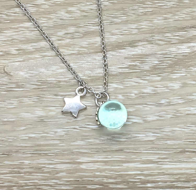 Happy Birthday Card, Tiny Star Necklace, Wish Upon A Star, Best Friend Gift, Friendship Necklace, Minimal Jewelry, Sentimental Gift