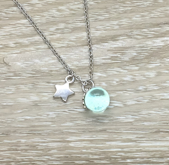 Happy Birthday Card, Tiny Star Necklace, Wish Upon A Star, Best Friend Gift, Friendship Necklace, Minimal Jewelry, Sentimental Gift