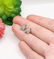 Ladybug Stud Earrings, Tiny Ladybug Earrings, Ladybug Jewelry, Minimalist Stud Earrings, Insect Jewelry, Boho Earrings, Cute Birthday Gift